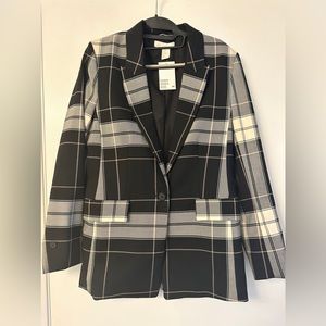 Black & White H&M Blazer